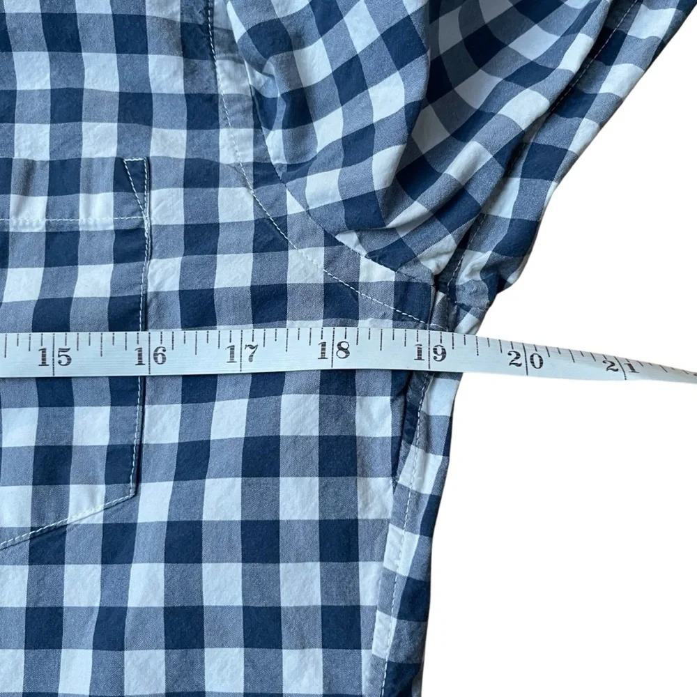 J.‎ Crew Navy and White Long Sleeve Dress Shirt Checkered Gingham Button Shirt